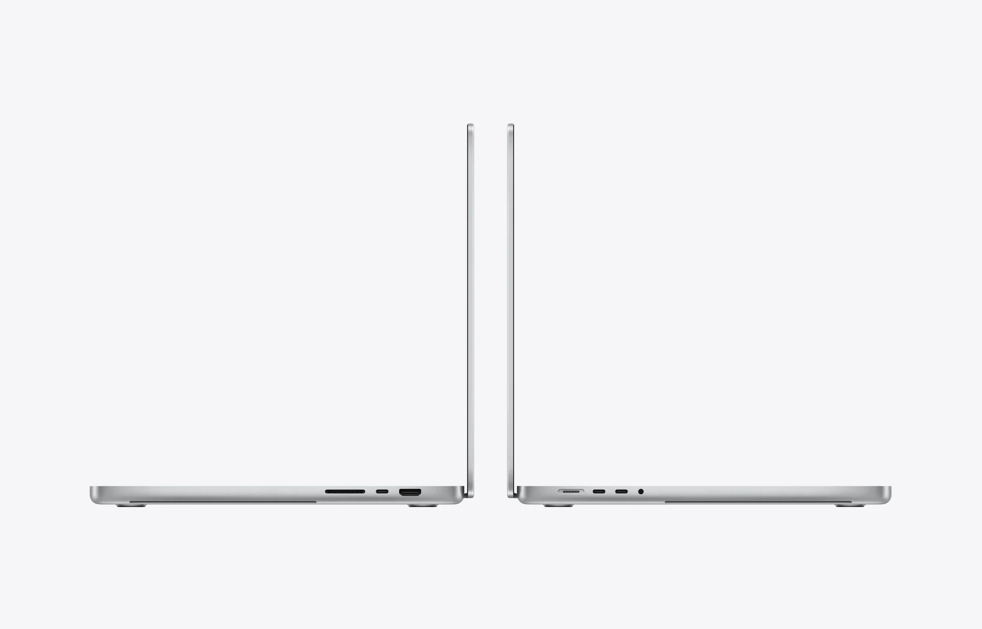 MacBook Pro M5 Max Argent – vue 3